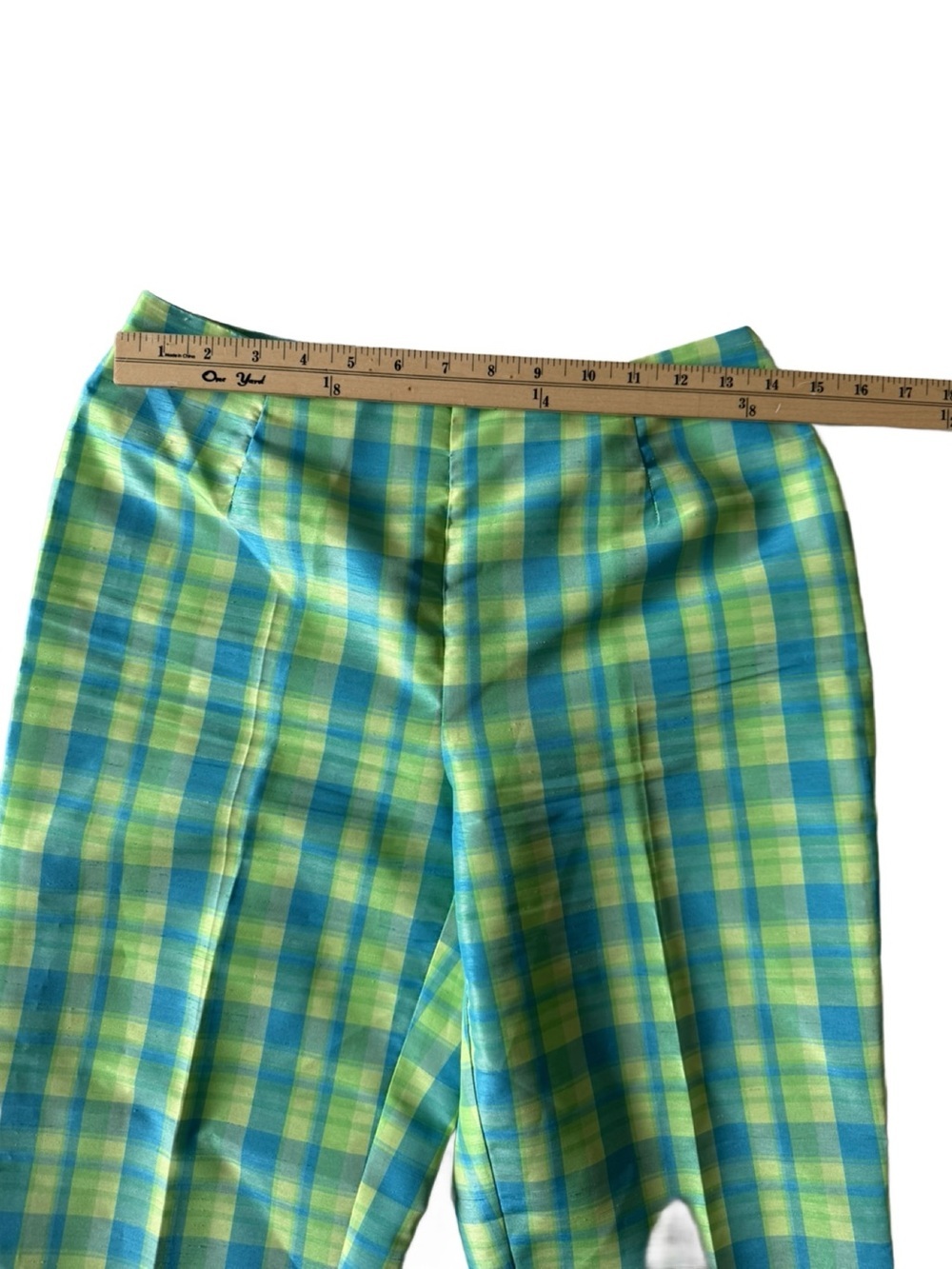 Georgio Fiorlini Green & Blue Plaid Pants. Size 6 - Picture 4 of 8